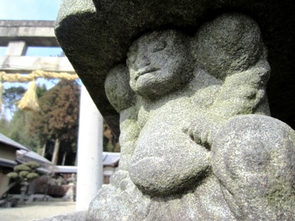 十二柱神社の相撲取り