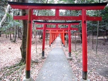 長山稲荷社の鳥居