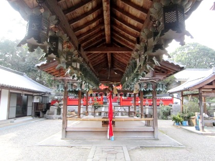 奈良豆比古神社の拝殿